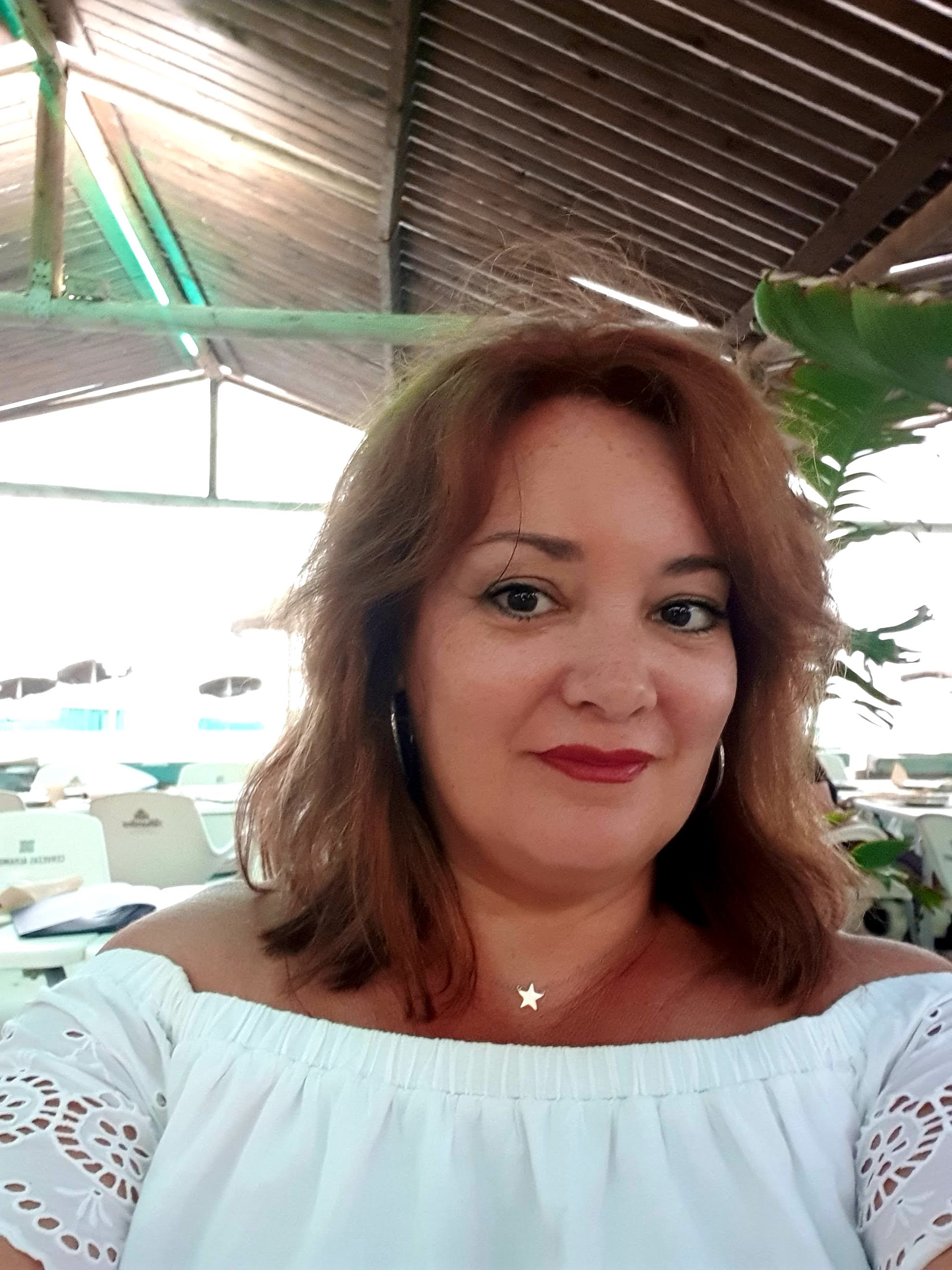 Eva M Saladrigas 
